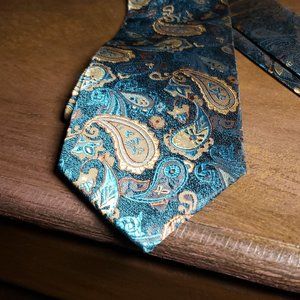 NEW Men's Silk Paisley Tie - Green